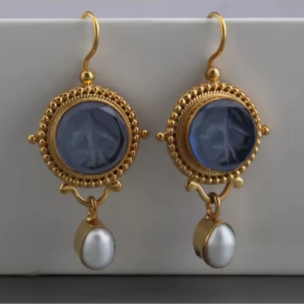 Vintage blue Cameo Earrings – Gold Drop Pearl Accent Jewelry - Picture 5 of 12